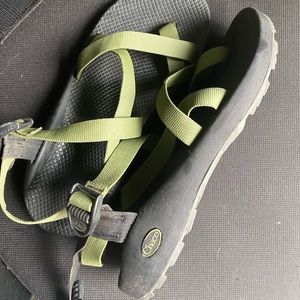 Men’s Chaco’s sandals/outdoor shoes. Size 11.